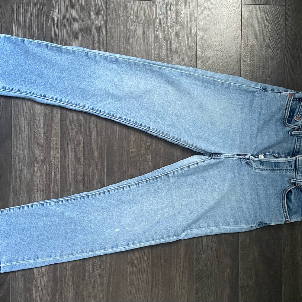 Levi's Women's Light Blue Jeans
